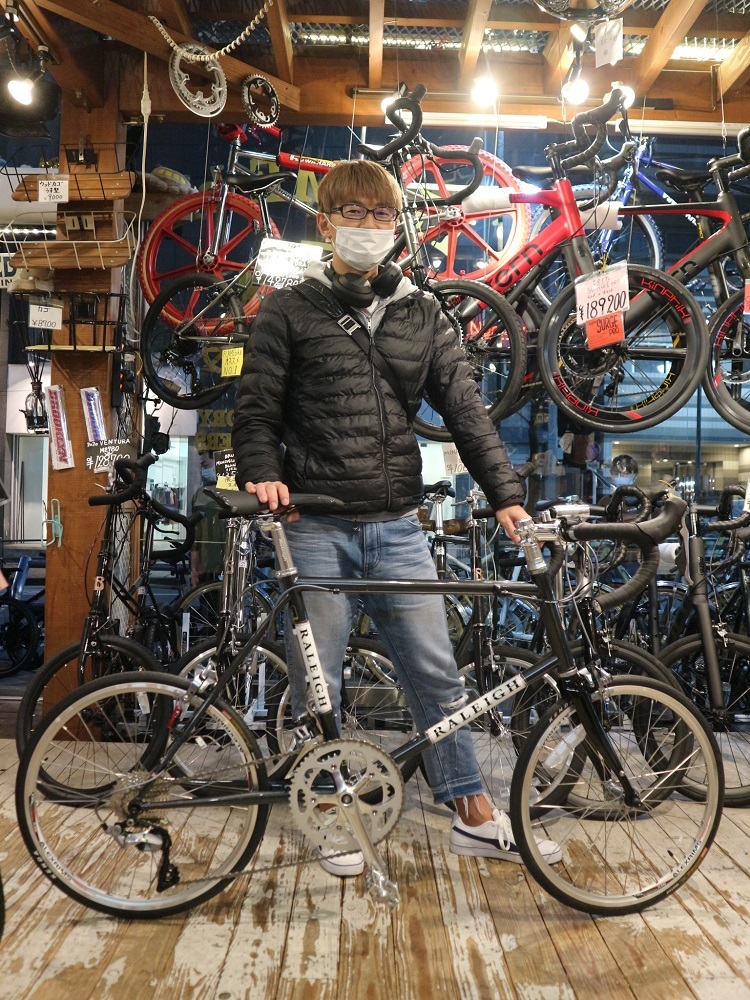 2月21日 渋谷 原宿 の自転車屋 FLAME bike前です_e0188759_18400456.jpg