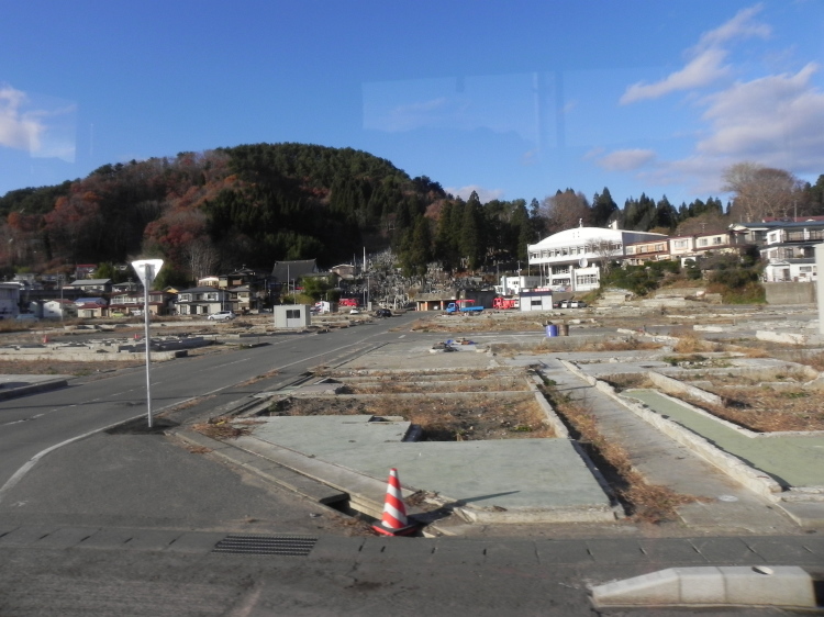 2011/12/1-2【宮城・岩手】東日本大震災の消えない残像　附、松島・瑞巌寺_b0116271_11303230.jpg