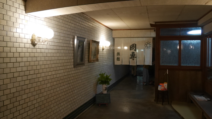 七代目女将で再出発－美濃市・岡専旅館_a0385880_18103570.jpg