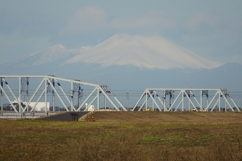 ぐるっと山並・・・（４４９３）_e0349324_19071272.jpg