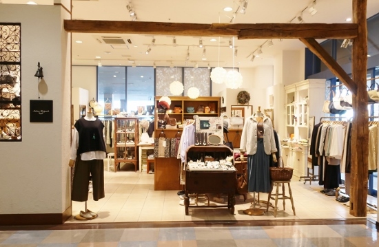 ナチュールベニエ店も始まりました。_c0227633_12341974.jpg
