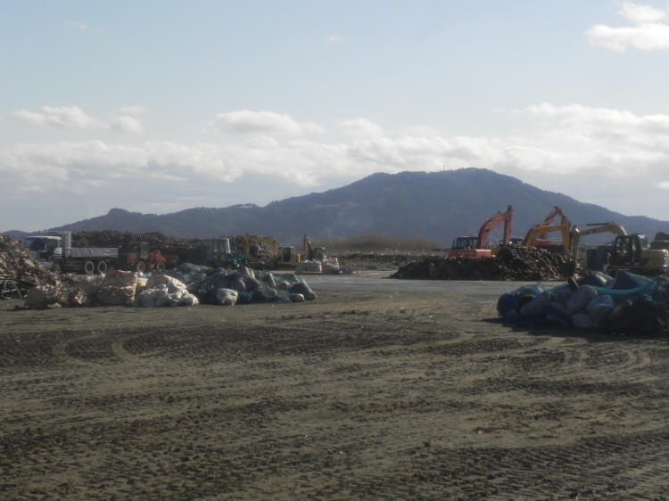 2011/12/1-2【宮城・岩手】東日本大震災の消えない残像　附、松島・瑞巌寺_b0116271_21360749.jpg