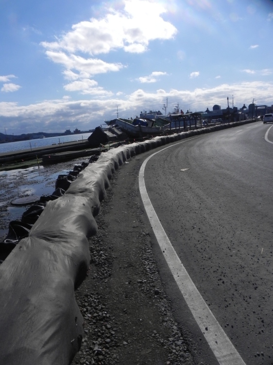 2011/12/1-2【宮城・岩手】東日本大震災の消えない残像　附、松島・瑞巌寺_b0116271_22200375.jpg