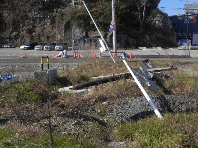 2011/12/1-2【宮城・岩手】東日本大震災の消えない残像　附、松島・瑞巌寺_b0116271_22210960.jpg