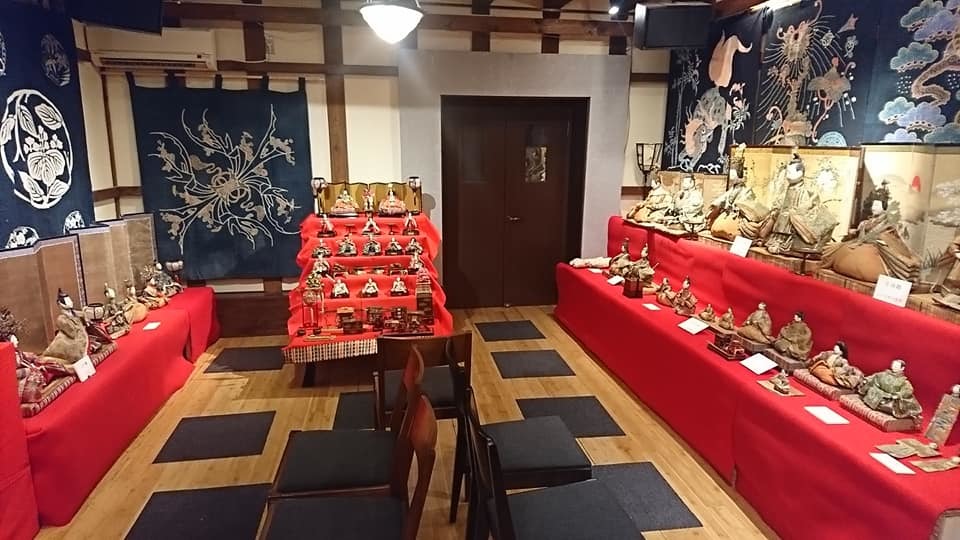 蔵織の雛人形&土人形展スタート!&いろいろなチラシ。_e0046190_16561327.jpg
