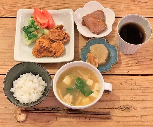 桜並木 と おうちごはん_d0249193_21422264.jpg