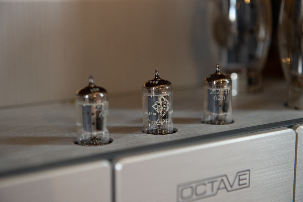 Telefunken 6211 : 信心過ぎて極楽通り越す