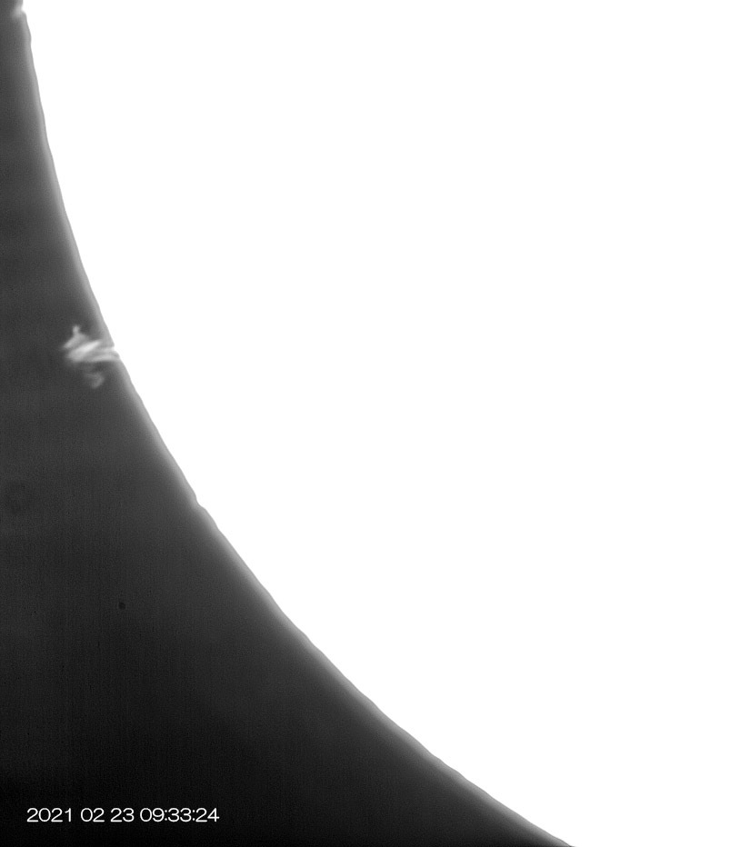 2月23日の太陽 黒点群が二つも!_e0174091_13105919.jpg