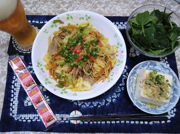 2/23夜勤明け サッポロサクラビール、Takara焼酎ハイボール梅割り、マルちゃん焼そばだし醤油味@自宅_b0042308_18052457.jpg