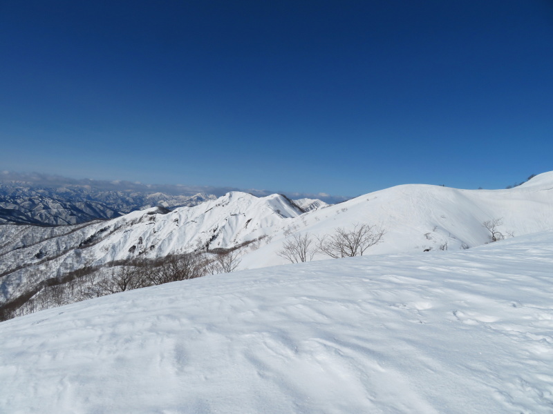 快晴の　大日ｹ岳 (1,708M)     登頂 編_d0170615_21515349.jpg