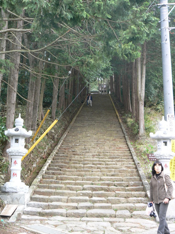 2007/3/31【神奈川県小田原花見】幽邃の長興山しだれ桜と玉宝寺五百羅漢【春日局の小田原墓】_b0116271_20365287.jpg