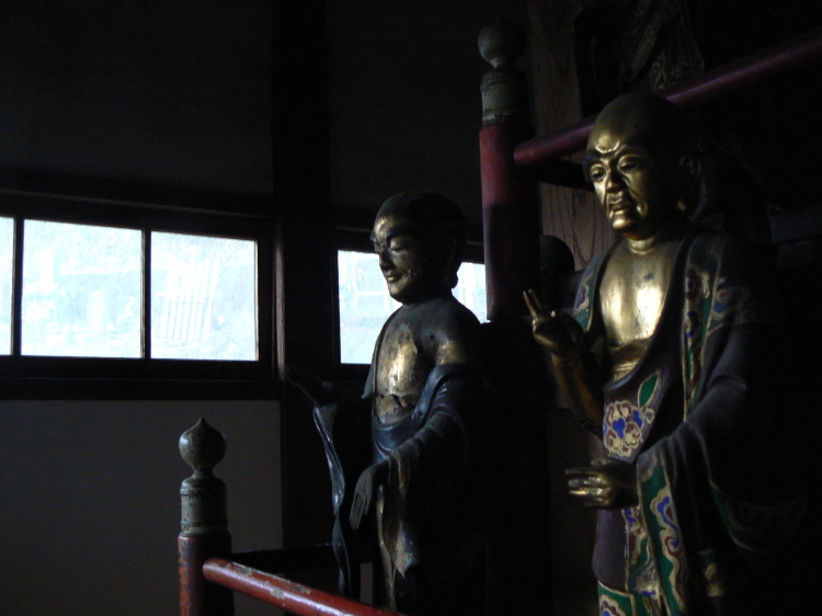 2007/3/31【神奈川県小田原花見】幽邃の長興山しだれ桜と玉宝寺五百羅漢【春日局の小田原墓】_b0116271_21571320.jpg