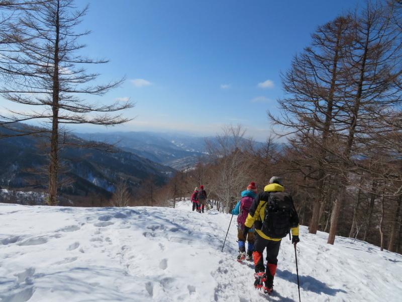 快晴の　猪臥山 (1,518.8M)    下山 編_d0170615_21553978.jpg