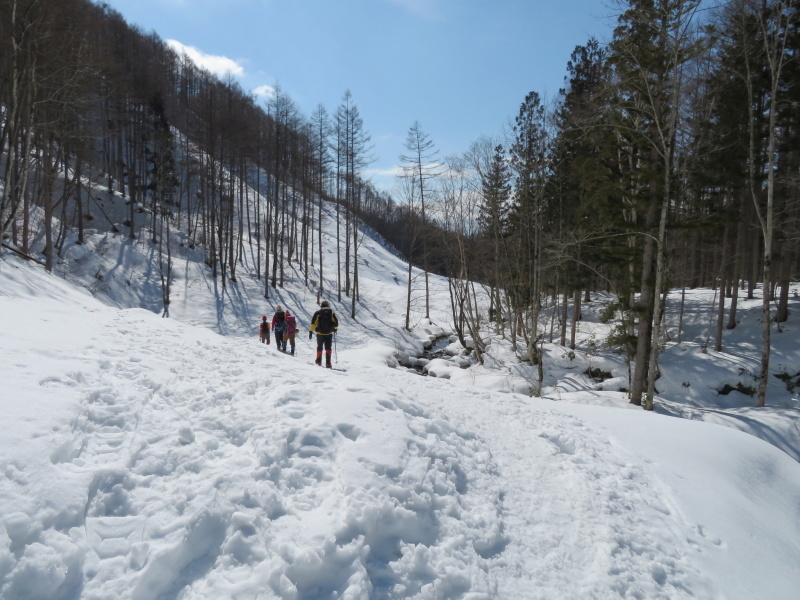 快晴の 猪臥山 (1,518.8M) 下山 編_d0170615_21560113.jpg