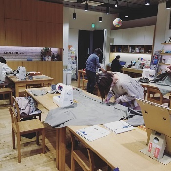 ワークショップレポート YKKものづくり館_d0113636_09232021.jpg