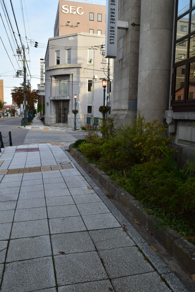 函館市末広町の旧函館貯蓄銀行本店(函館の建築再見2021)_f0142606_14125986.jpg