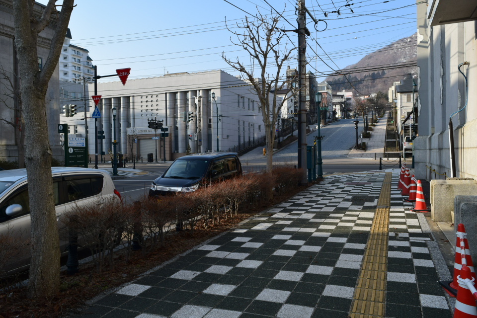 函館市末広町の旧函館貯蓄銀行本店(函館の建築再見2021)_f0142606_16243213.jpg