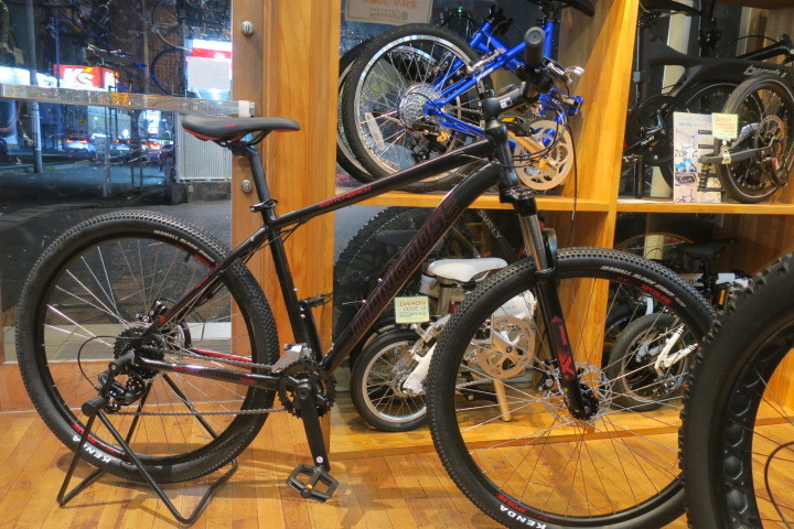 マングース エントリーモデルMTB 入荷!_c0132901_19372471.jpg