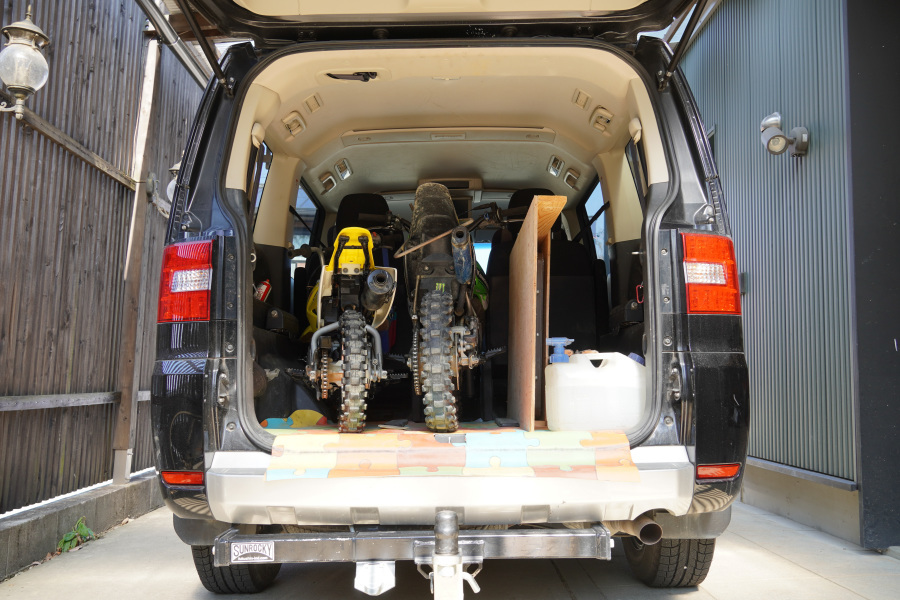 デリカD5に棚を。 : ああ、たちごけ人生