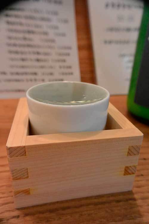 【(長野グルメ)松本市「深酒」・・・松本城近くにある日本酒専門居酒屋!!】_a0005436_11392094.jpg