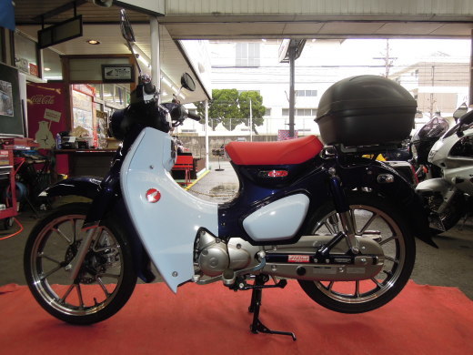 C125様の中古車案内?ですやん!_f0056935_18153401.jpg