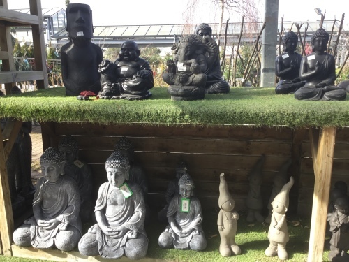 園芸センターの仏像_c0175451_00112559.jpeg