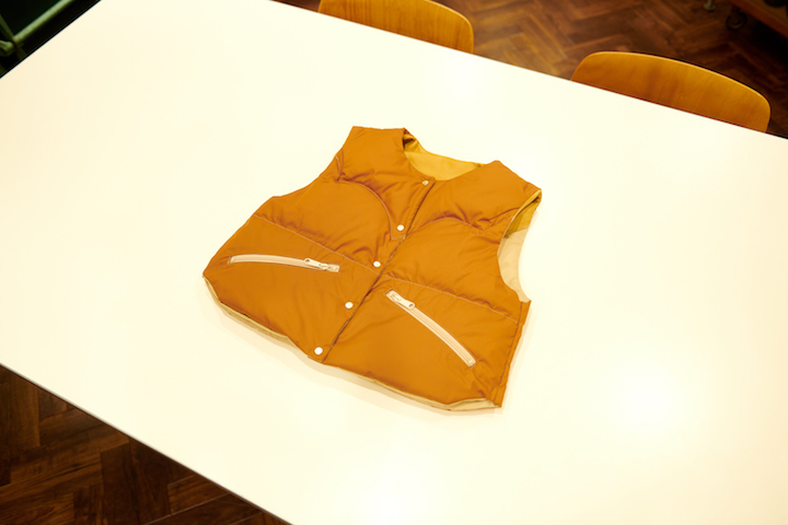 \"Rocky Mountain Featherbed × TheThreeRobbers PROCESS DOWN VEST WOMAN 2021 - ORDER\"ってこんなこと。_c0140560_15293232.jpg