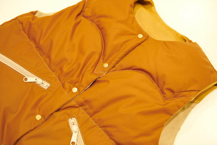 \"Rocky Mountain Featherbed × TheThreeRobbers PROCESS DOWN VEST WOMAN 2021 - ORDER\"ってこんなこと。_c0140560_15300232.jpg