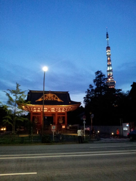 2013/7-9【写真日記】浅草日輪寺と平将門首塚、浅野内匠頭切腹の地、芝大門、五島美術館の古墳、マルナン渋谷閉店_b0116271_10365289.jpg