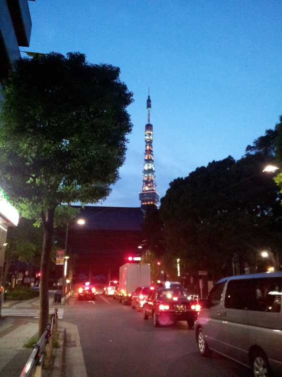 2013/7-9【写真日記】浅草日輪寺と平将門首塚、浅野内匠頭切腹の地、芝大門、五島美術館の古墳、マルナン渋谷閉店_b0116271_10365540.jpg