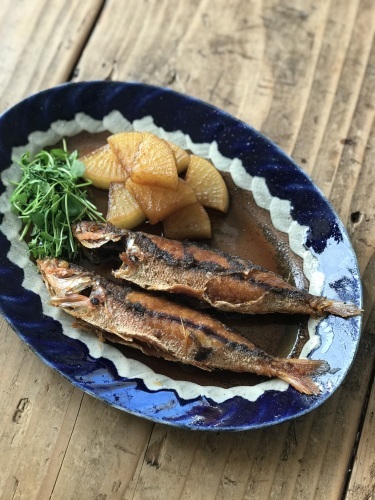 グルクン唐揚げ グルクン揚げ煮 六丁目日記 グルクン唐揚げ グルクン揚げ煮 六丁目日記