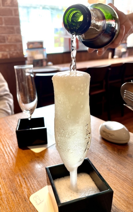 こぼれスパークリング イタリアンバル Pastel 橋本 よく飲むオバチャン 本日のメニュー
