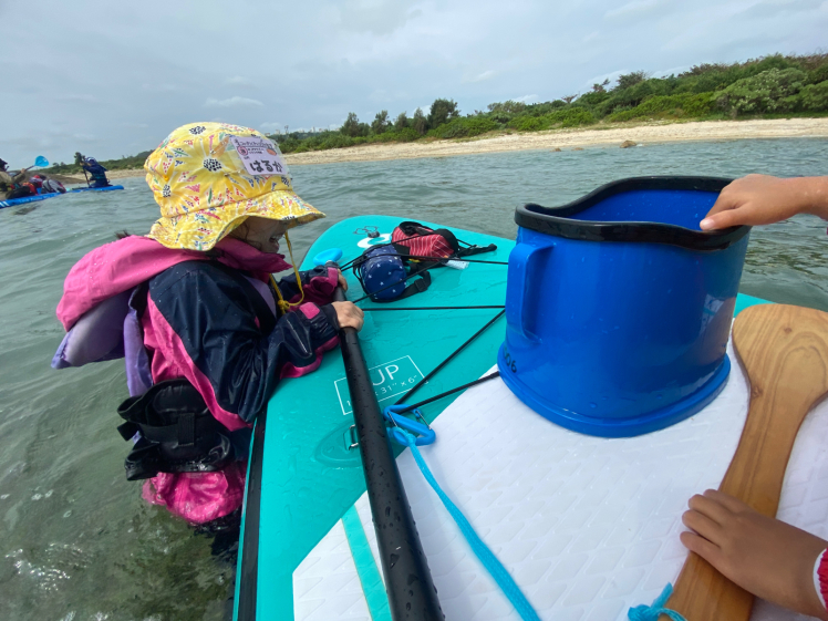 春のあおぞら学童クラブ〔3/6〕今年最初の海遊びは、SUPに乗って青い海にこぎ出そう〜!足湯に焚き火にあったまるイベントも!_d0363878_20513186.jpg
