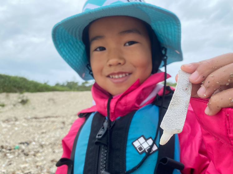 春のあおぞら学童クラブ〔3/6〕今年最初の海遊びは、SUPに乗って青い海にこぎ出そう〜!足湯に焚き火にあったまるイベントも!_d0363878_20520210.jpg