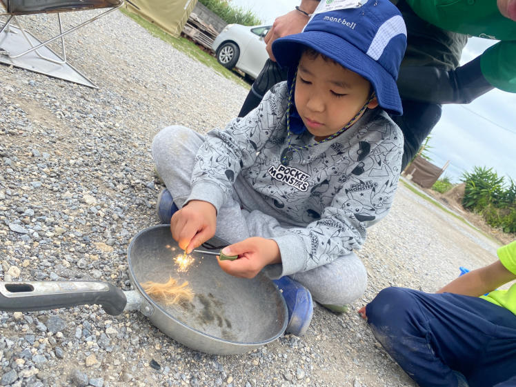 春のあおぞら学童クラブ〔3/6〕今年最初の海遊びは、SUPに乗って青い海にこぎ出そう〜!足湯に焚き火にあったまるイベントも!_d0363878_20552789.jpg