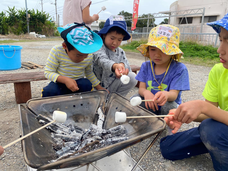 春のあおぞら学童クラブ〔3/6〕今年最初の海遊びは、SUPに乗って青い海にこぎ出そう〜!足湯に焚き火にあったまるイベントも!_d0363878_20571772.jpg