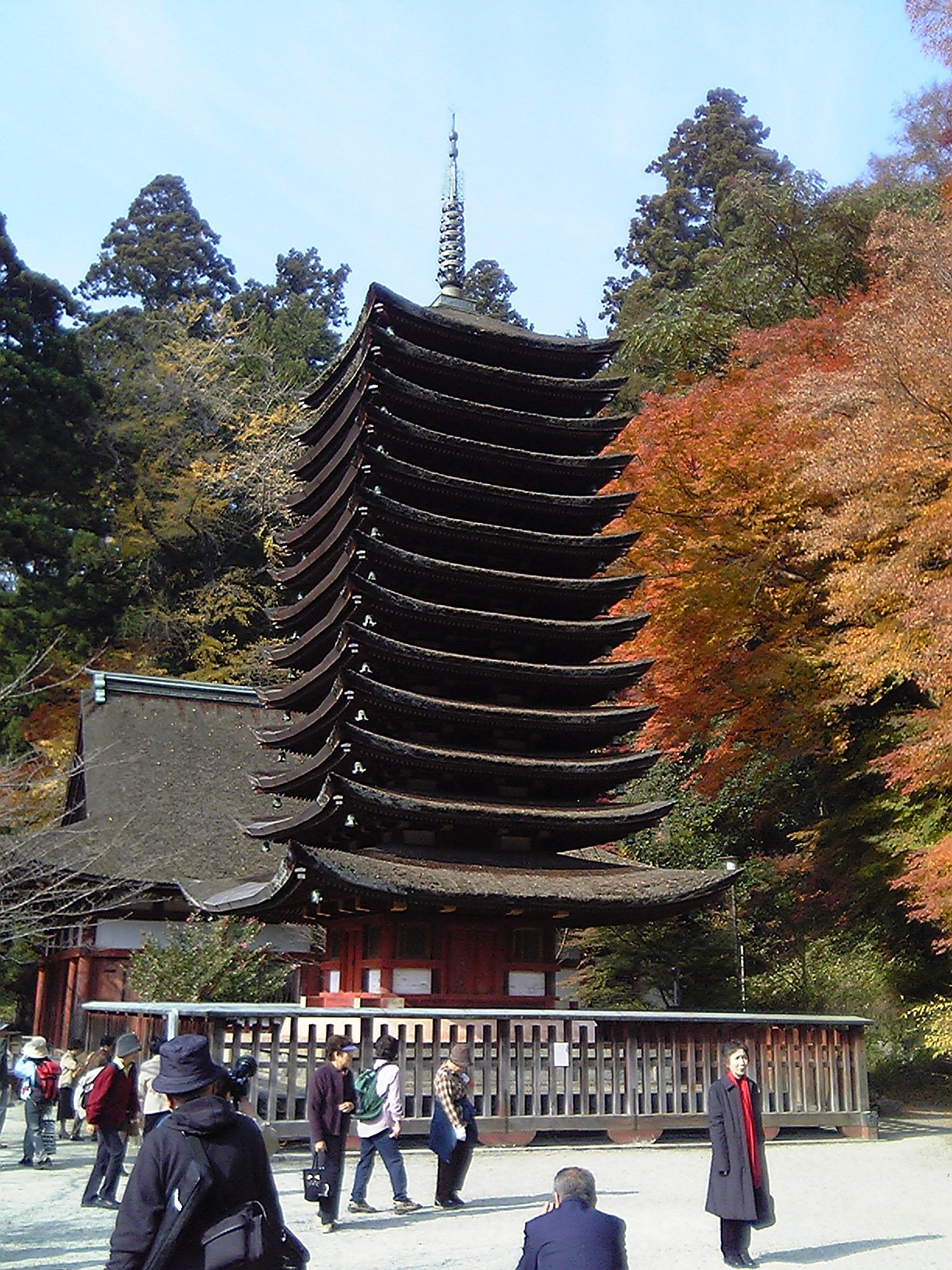 2005/11【奈良京都】紅葉だけをひたすら愛でる三日間の旅【酒船石遺構見に行く】１-2日目奈良（飛鳥）_b0116271_00141348.jpg