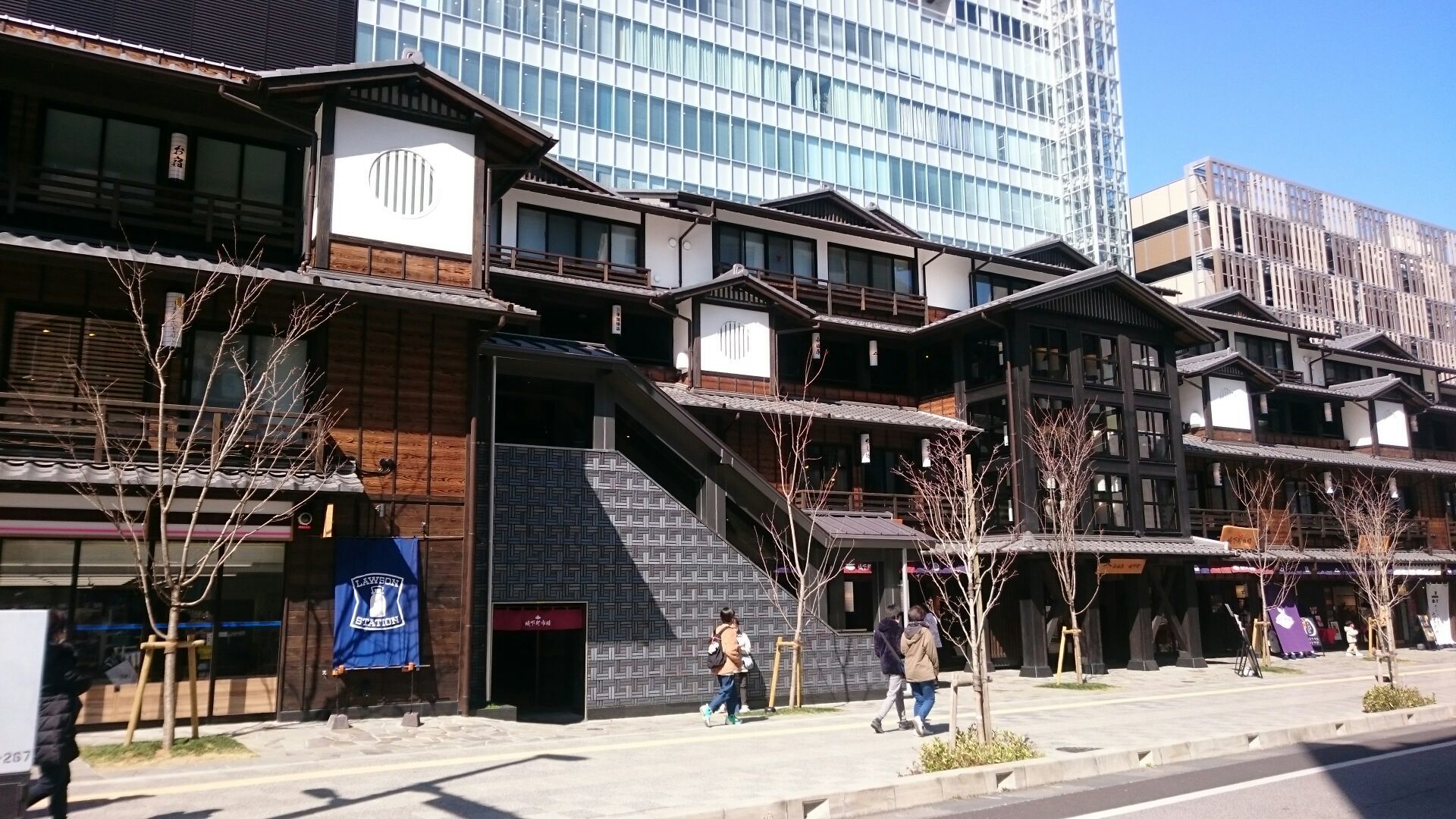 小田原駅_d0035895_15454060.jpg