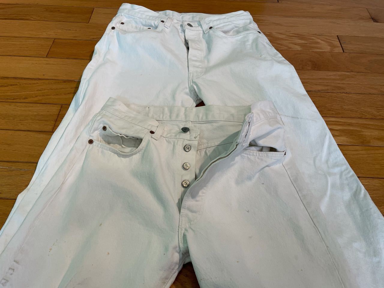 ３月8日（月）80s  MADE IN U.S.A  USED  501 Levi\'s White Jeans !_c0144020_13464249.jpg