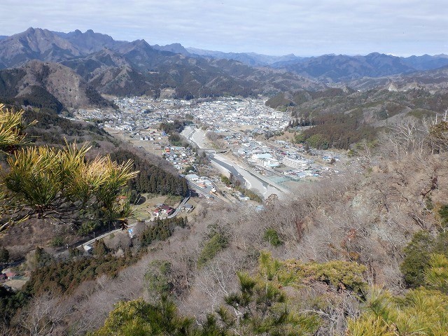 下仁田町　早春の西上州は藤山から岩山へのシビれるナイフリッジではじまった　　　　　Mount Fuji in Shimonita, Gunma_f0308721_21572461.jpg