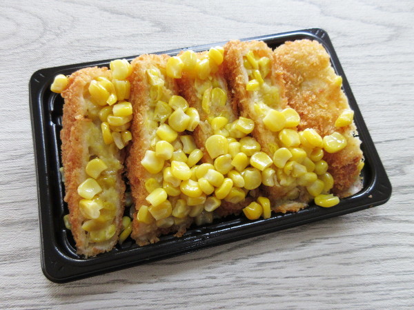 【バロー】こぼれるコーンコロッケ_c0152767_07513410.jpg