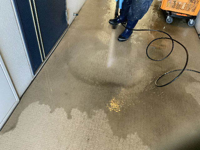 H物件・新兵器投入と止水栓_f0031037_19093205.jpg