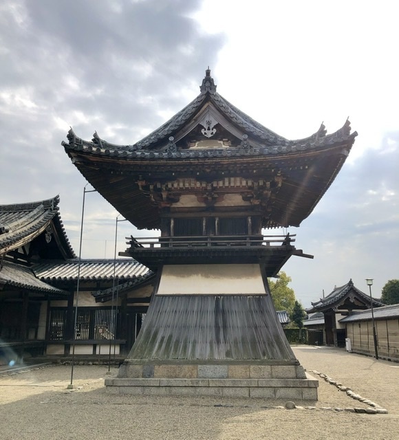 奈良の旅 16 法隆寺夢殿_a0092659_15242255.jpeg