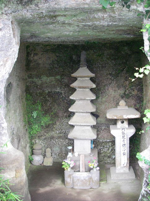 2007/7/12【鎌倉逍遥】北鎌倉初夏ミニ散歩【海蔵寺十六井戸】_b0116271_11071920.jpg