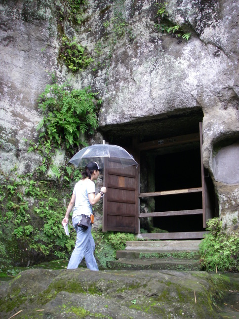 2007/7/12【鎌倉逍遥】北鎌倉初夏ミニ散歩【海蔵寺十六井戸】_b0116271_11105565.jpg