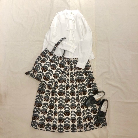 fig London〗80/-typewriter ribbon blouse : l'atelier du