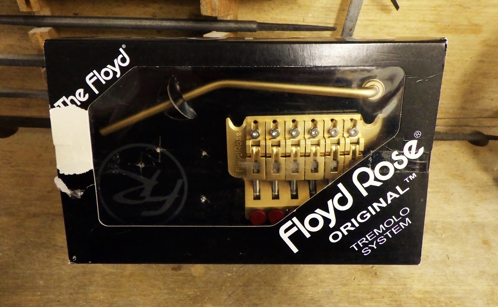 Floyd Rose 40th Anniversary  モデル！_d0299605_19594153.jpg