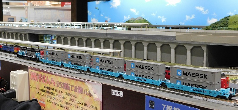 在籍貨車】 GUNDERSON ― KATO USA MAXI-I Double Stack Car