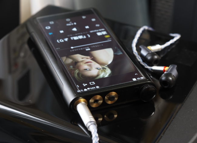 Fiio M15 中古 中程度の傷あり Fiio M15 中古 中程度の傷あり