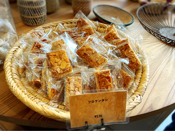 焼菓子あいうえお_e0292546_08024273.jpg